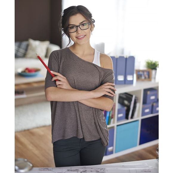 Mujeres en la construcción: desafiando estereotipos y construyendo futuro