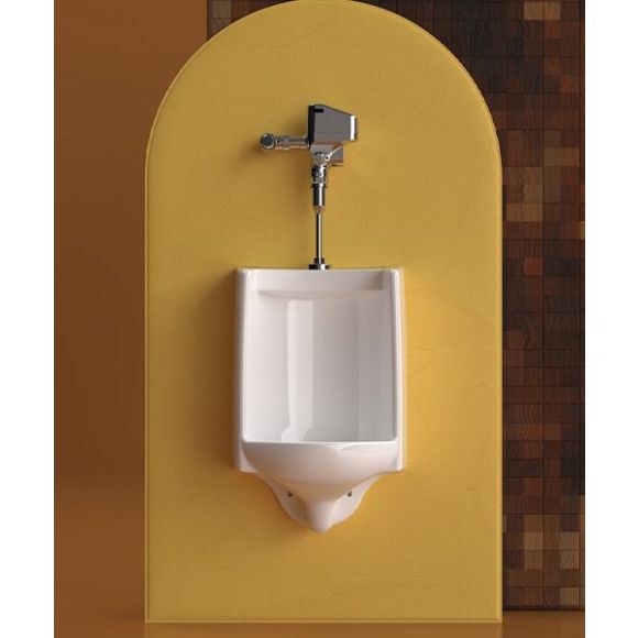 WC Sustenta de Helvex en un baño con estilo biofílico